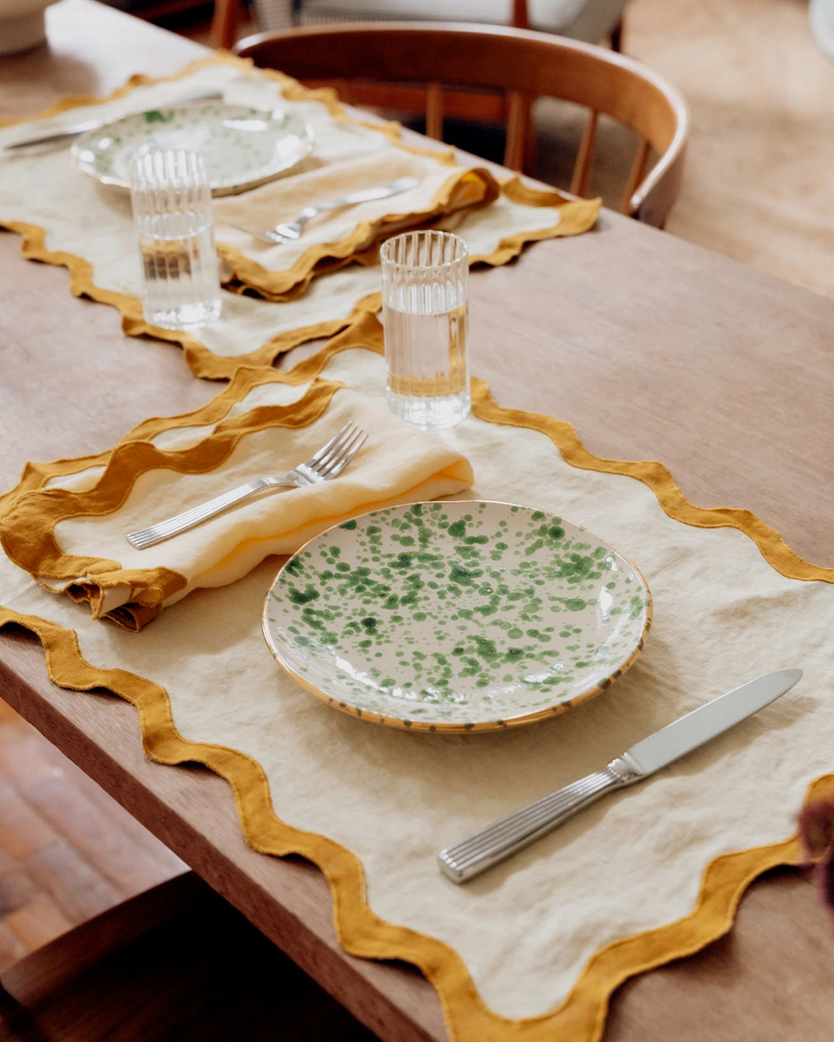 Bitossi Home Fasano Plate In Green 2 Bitossi Home Fasano Plate In Green - Image 2