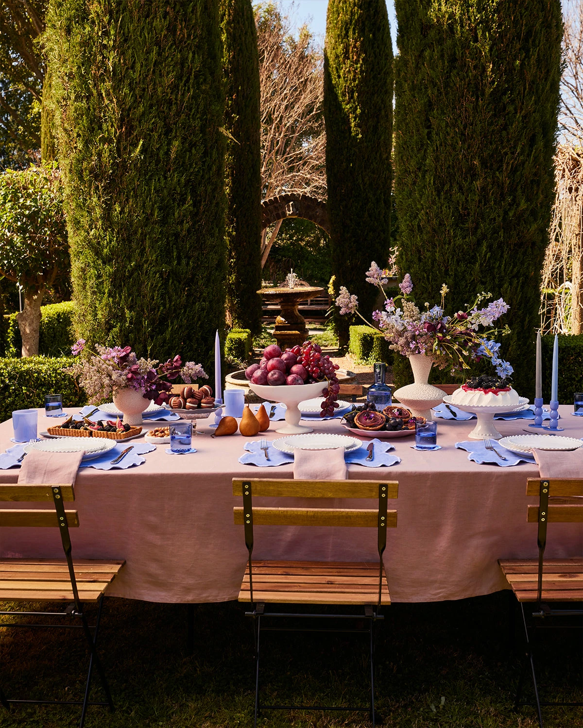 Wildflower & White 100% French Flax Linen Cloud Coasters (Set Of Four) 4 Wildflower & White 100% French Flax Linen Cloud Coasters (Set Of Four) - Image 4
