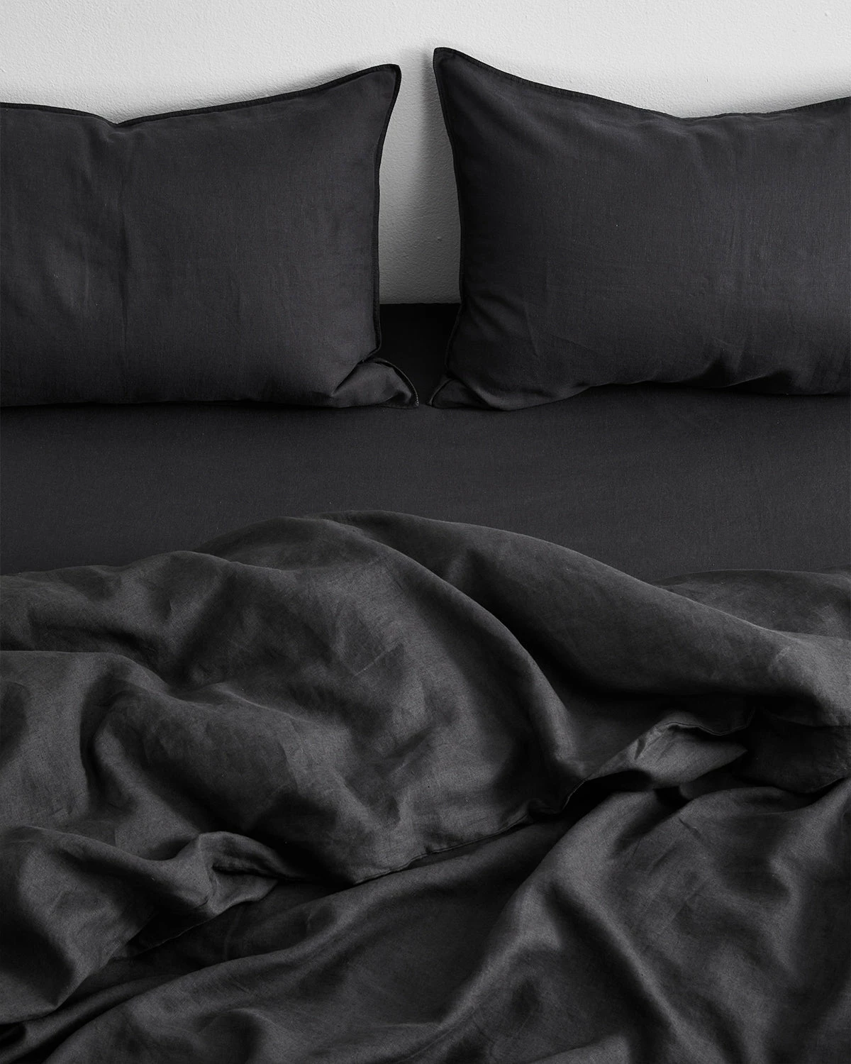 Charcoal 100% French Flax Linen Duvet Cover 3 Charcoal 100% French Flax Linen Duvet Cover - Image 3