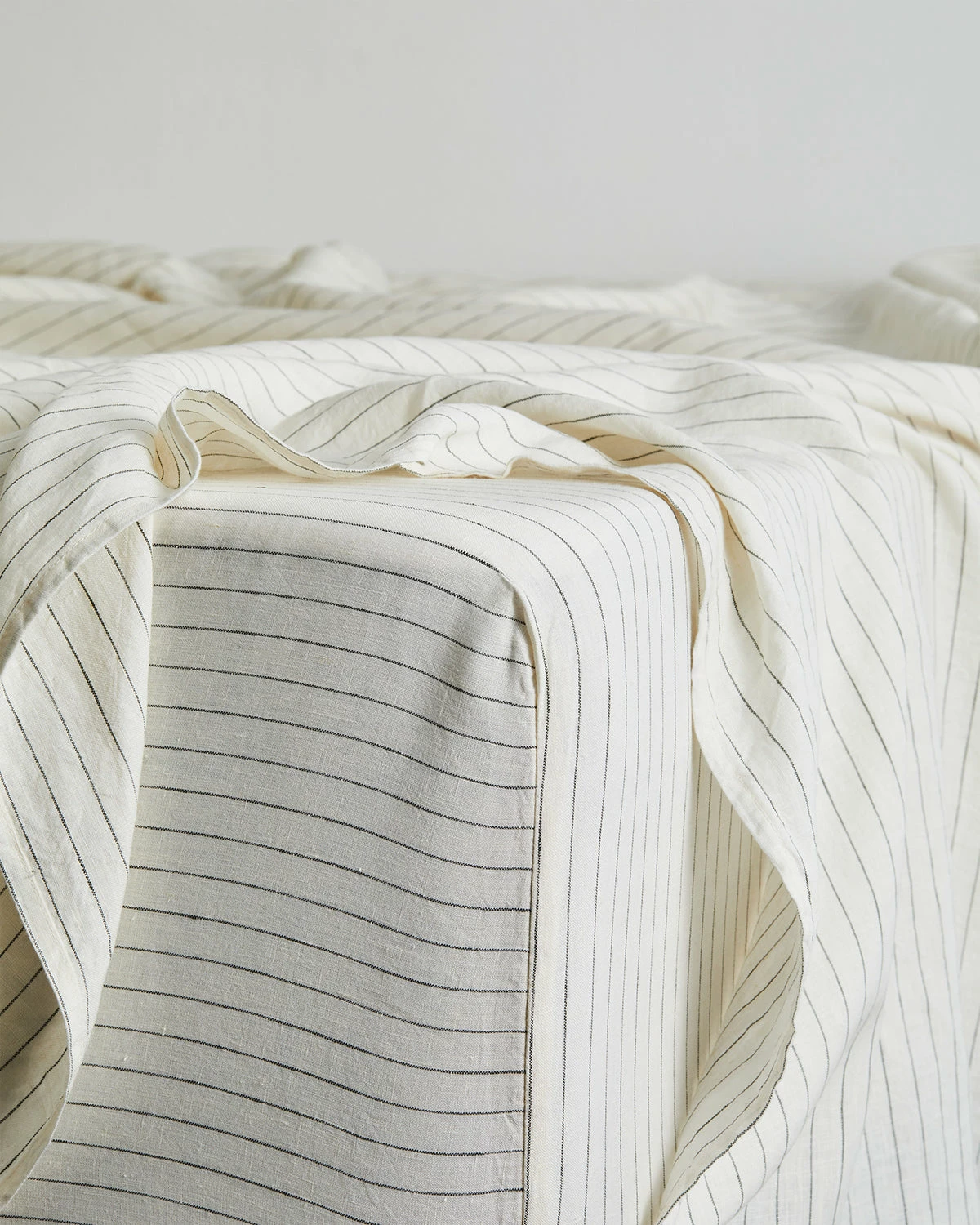 Stripe 100% French Flax Linen Fitted Sheet 1 Stripe 100% French Flax Linen Fitted Sheet