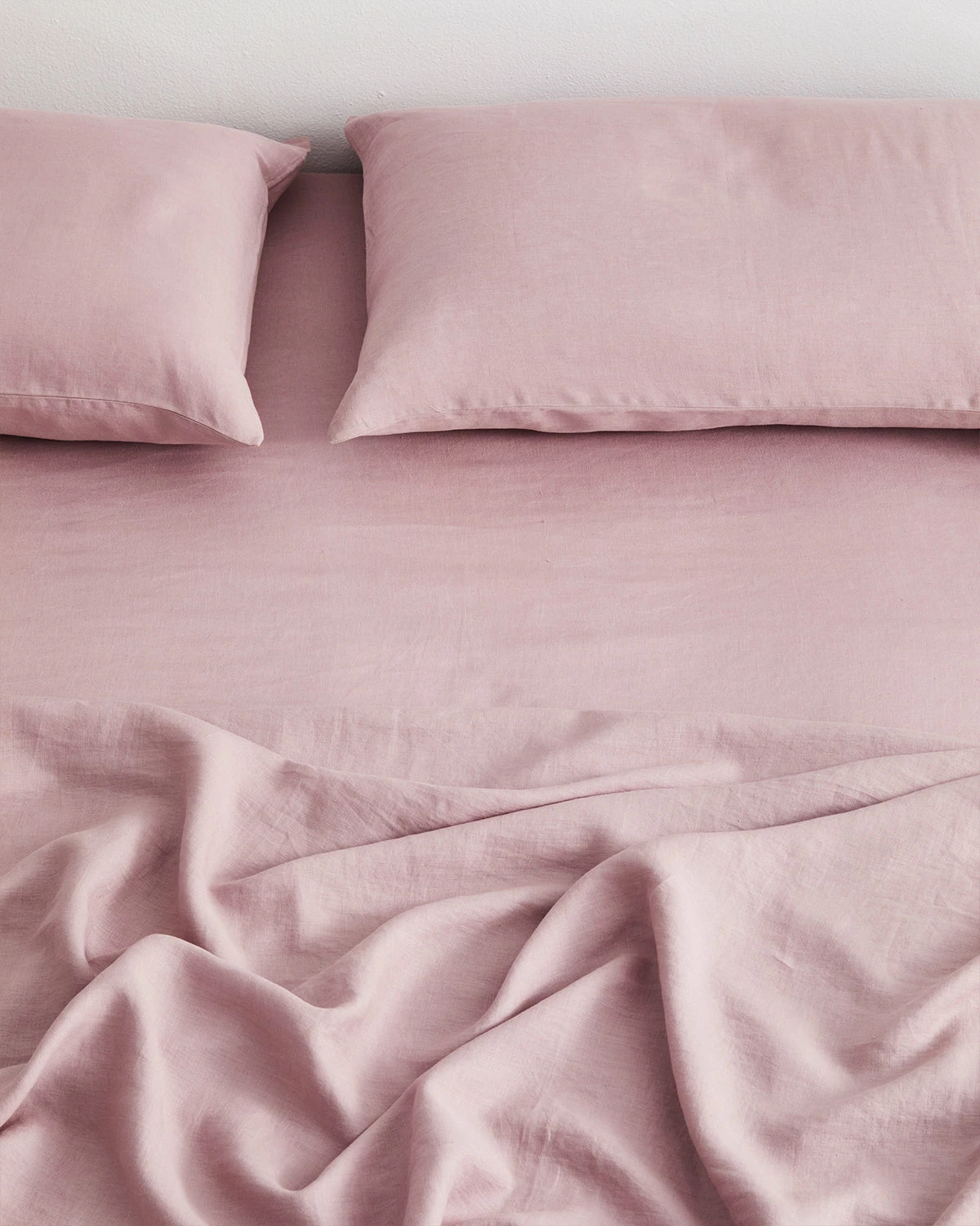 Lavender 100% French Flax Linen Fitted Sheet 3 Lavender 100% French Flax Linen Fitted Sheet - Image 3