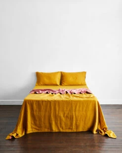 Pink Clay & Turmeric Two-Tone Quilt -Bed Linings Sales Store pink 3
