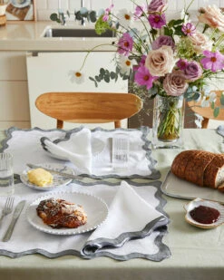 White & Mineral 100% French Flax Linen Scalloped Placemats (Set Of Four) -Bed Linings Sales Store scal6 ca96caea 5006 472a 80e9 dae445f26245