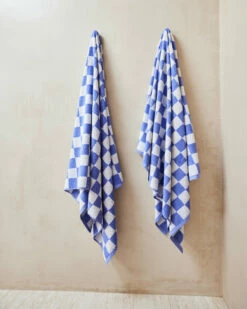 Wildflower & White Check 100% French Flax Linen Terry Bath Towel -Bed Linings Sales Store wildflower white 1 a8d1851b ceea 4f09 b997 b1a8ab10e92f